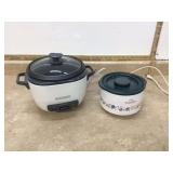Vintage crockpot and rice maker Vintage crockpot and rice maker