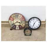 2 WALL CLOCKS AND ALRAM CLOCK 2 WALL CLOCKS AND ALRAM CLOCK