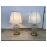 Set of 2 Mid Century Modern Matching Table Lamps - Vintage Retro Set of 2 Mid Century Modern Matching Table Lamps - Vintage Retro