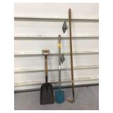 2 SHOVELS AND GRUB HOE - LAWN & GARDEN 2 SHOVELS AND GRUB HOE - LAWN & GARDEN