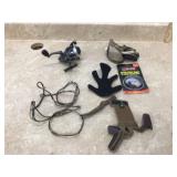 FISH REEL PEEP SIGHT AND BOW GLOVES FISH REEL PEEP SIGHT AND BOW GLOVES