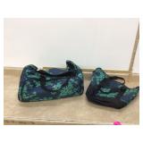 Discover our matching floral duffle bag and tote bag set for a stylish