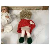 DOLLS - COLLECTIBLES
