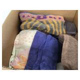 ASSORTED BATH TOWELS - HOUSEHOLD MISC