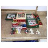 ORNAMENTS   HOLIDAY DECOR