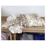 COMFORTER WITH QUEEN SHEET SET