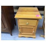 MID CENTURY MODERN FURNITURE - TABLE