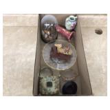 ASSORTED KNICK KNACKS - HOUSEHOLD MISC