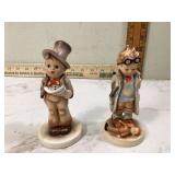 HUMMEL STREET SINGER   - COLLECTIBLES