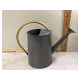 WATERING CAN - LAWN & GARDEN