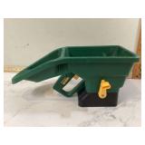 HAND SEEDER - LAWN & GARDEN