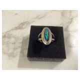 Sterling silver ring with green stone size 6