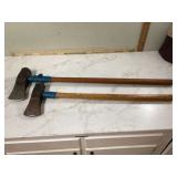 2 WOOD SPLITTING MAULS - LAWN & GARDEN