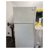 WHIRLPOOL REFRIGERATOR - APPLIANCES