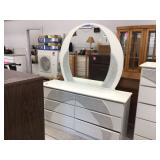 MID CENTURY MODERN FURNITURE
