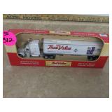 DIE-CAST  PLASTIC MODELS