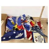2 STRING FLAGS