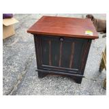 MID CENTURY MODERN FURNITURE - TABLE