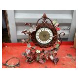 METAL FRAME DECORATIVE MANTEL CLOCK