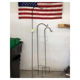 3 SHEPHERD’S HOOKS - LAWN & GARDEN