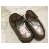 NEW DARK BROWN SIZE 10 SLIPPERS