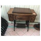 ANTIQUE WHITE SEWING MACHINE TABLE