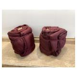 2 SLEEPING BAGS