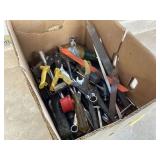 BOX OF ASSORTED TOOLS - TOOLS
