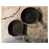 Wagner ware cast iron pans 