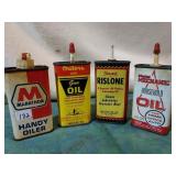 Vintage 3 and 4 oz oil cans.