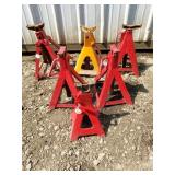 Heavy duty jack stands. (6)