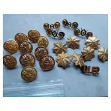 Military Oakleaf pins, uniform buttons and pins