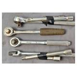 3/8" Ratchets, Breaker Bar & Extensions