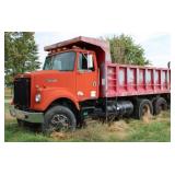 1985 Autocar 2 Construcktor Dump Truck