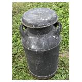 Bordenï¿½s Milk Can
