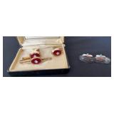 VTG Anson Gold Tone Red Stone Cuff Links Set