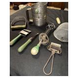 VTG Green Handle Kitchen Utensils