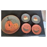 Michelle Kildow Wood Halloween Decorations