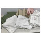 (7) Full Size Sheet Sets & Mattress Protectors