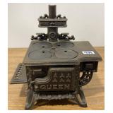 Queen Toy Cast Iron Cook Stove