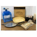 Pamper Chef & Other Kitchen Items