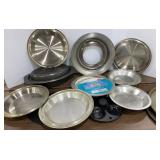 Pie & Pizza Pans, Roaster and Cake Boards