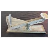 VTG Acme Egg Grading Scales