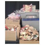 Christmas Tree Bulbs & Decor