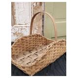 Primitive Gathering Basket