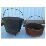 Cast Iron Kettle & Cast Iron Footed Kettle