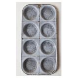 Gray Graniteware Muffin Pan