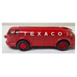 Texaco 1934 Diamond T Tanker "Doodlebug" Bank