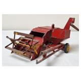 Massey-Harris Clipper Combine, Vintage