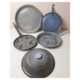 Gray Graniteware Egg Fry Pan, Skillet & Tray